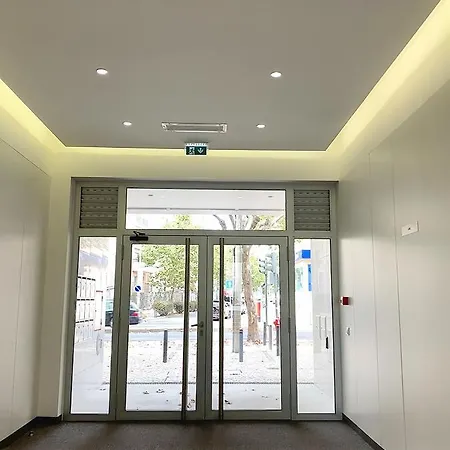 Avenida Loft- By Onartstays Apartament Віавіа