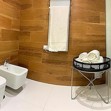 Avenida Loft- By Onartstays Apartament Віавіа