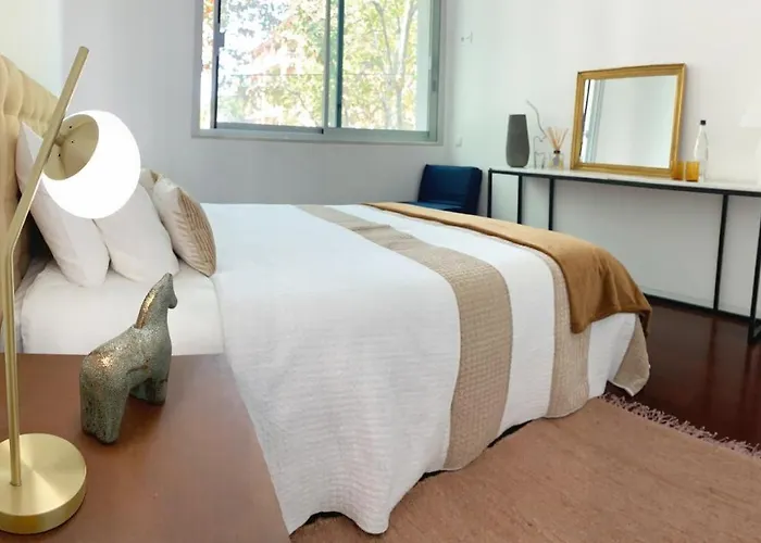 Avenida Loft- By Onartstays * Cascais